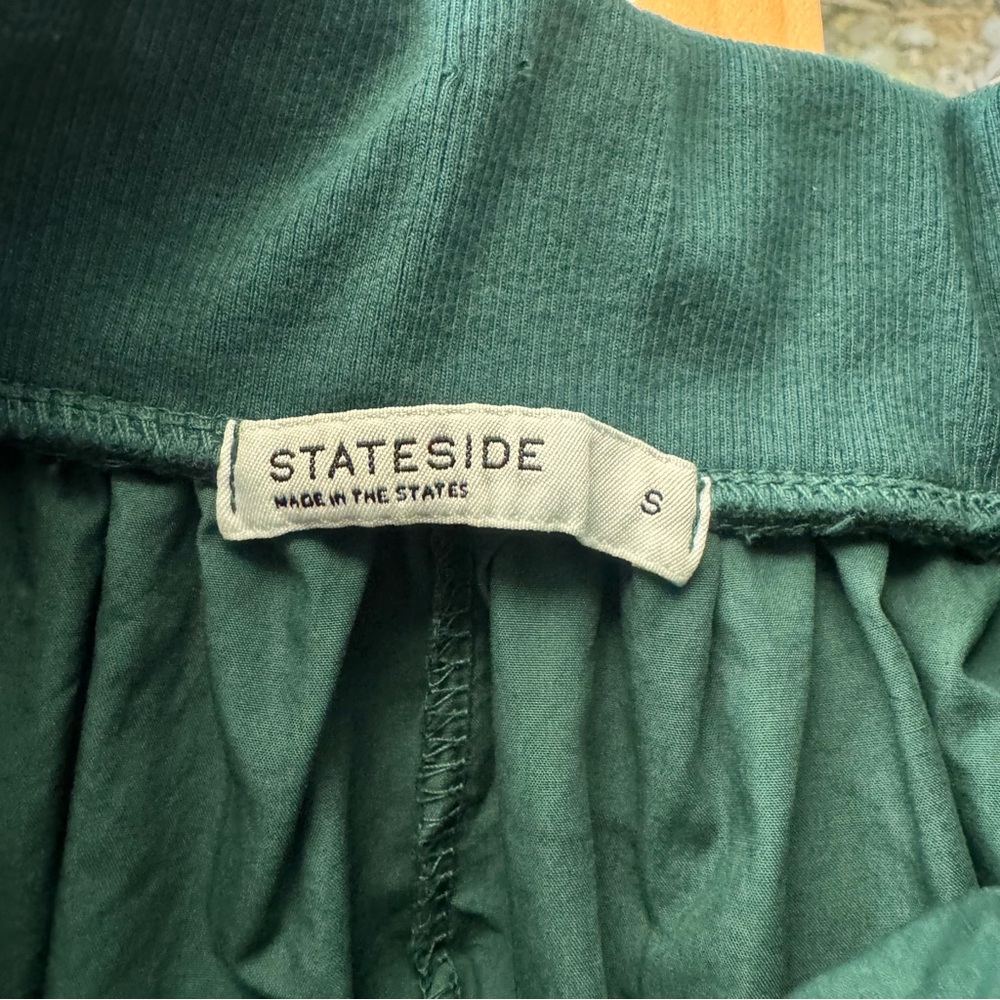 Stateside Structured Poplin Cargo Midi Skirt in Green - Picture 6 of 7